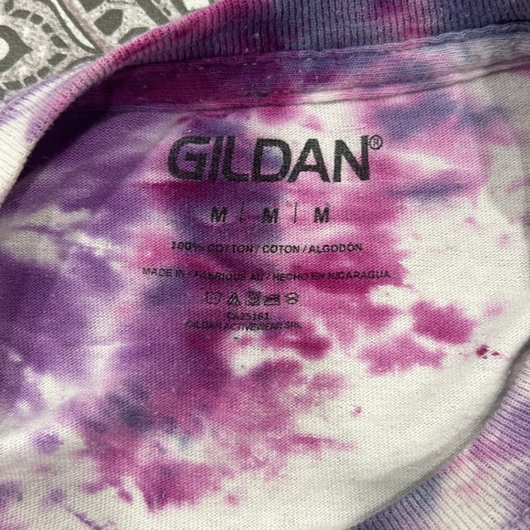 Gildan Tie Dye T-Shirt - Picture 2 of 2